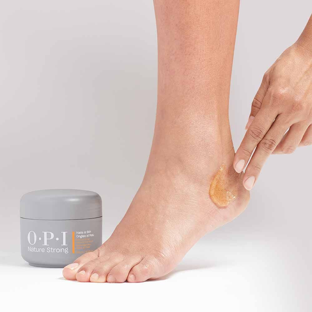 OPI Nature Strong Smooth It Out Hand & Foot Scrub 250ml